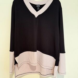 Clara Sun Woo Black and Cream V neck Sweater, size xl